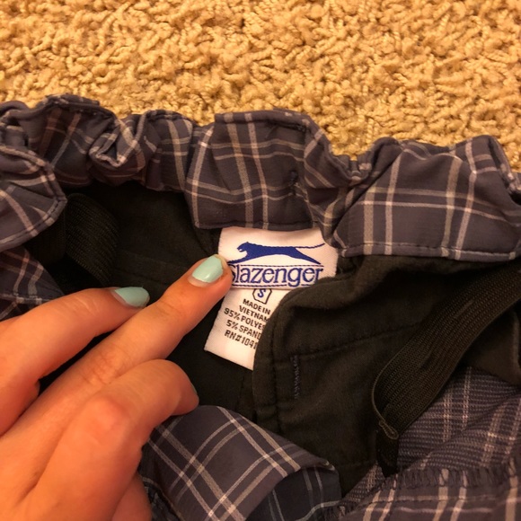 Slazenger Kids S golf shorts with adjustable waist - Picture 2 of 4